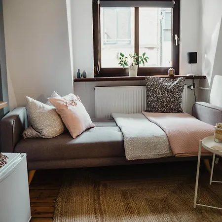 Iii Rhein Charme Gemuetlichkeit, Style & Geschichte Bei Katrin Und Familie Iii Apartament Koblencja