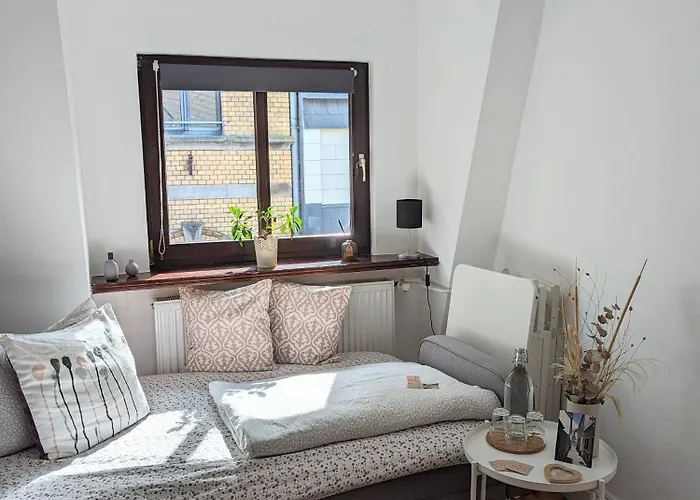 Apartman Iii Rhein Charme Gemuetlichkeit, Style & Geschichte Bei Katrin Und Familie Iii *