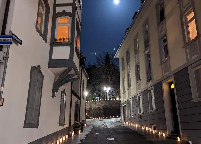 Iii Rhein Charme Gemuetlichkeit, Style & Geschichte Bei Katrin Und Familie Iii Apartman Koblenz