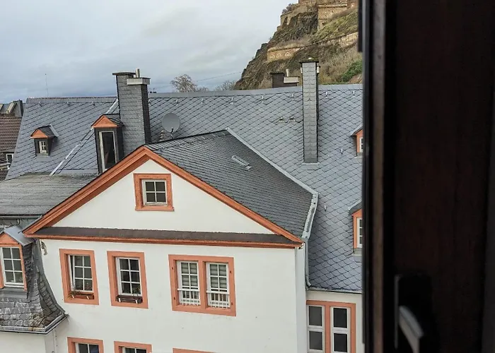 Iii Rhein Charme Gemuetlichkeit, Style & Geschichte Bei Katrin Und Familie Iii * Koblenz (Rhineland-Palatinate)