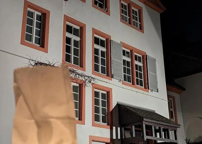 Appartement Iii Rhein Charme Gemuetlichkeit, Style & Geschichte Bei Katrin Und Familie Iii Koblenz (Rhineland-Palatinate)