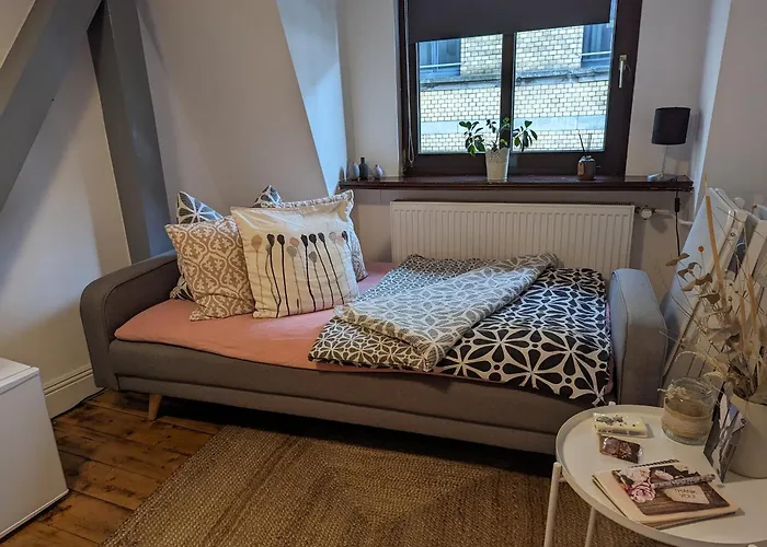 Iii Rhein Charme Gemuetlichkeit, Style & Geschichte Bei Katrin Und Familie Iii Koblenz