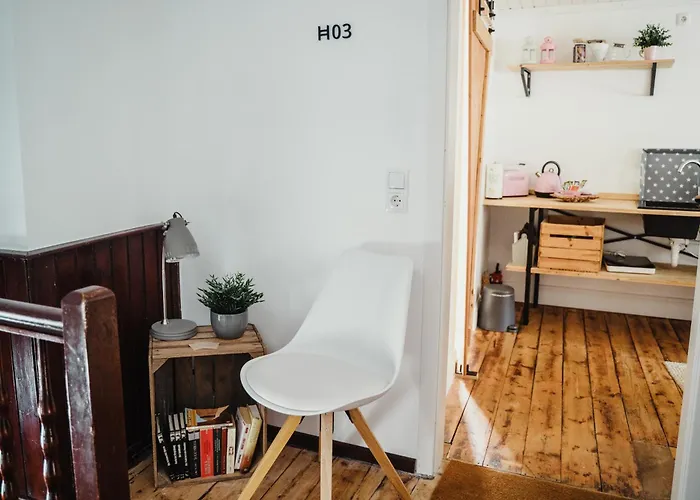 Iii Rhein Charme Gemuetlichkeit, Style & Geschichte Bei Katrin Und Familie Iii Koblenz