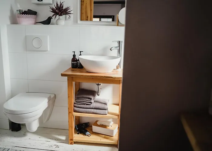 Apartman Iii Rhein Charme Gemuetlichkeit, Style & Geschichte Bei Katrin Und Familie Iii *