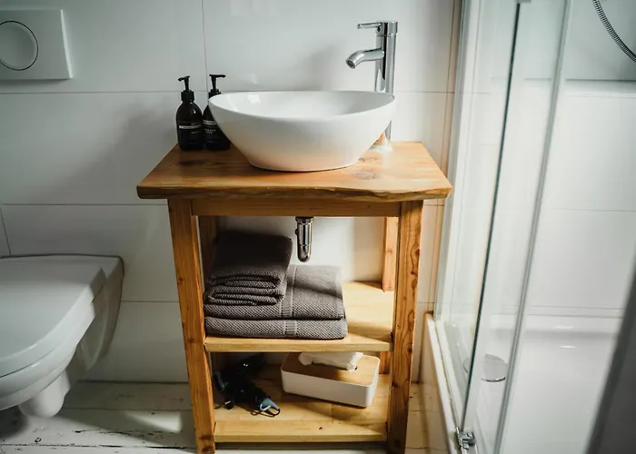 Iii Rhein Charme Gemuetlichkeit, Style & Geschichte Bei Katrin Und Familie Iii Apartman